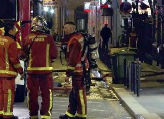 Paris fire: Eight people are dead after a massive fire engulfs Paris fire: Eight people are dead after a massive fire engulfs