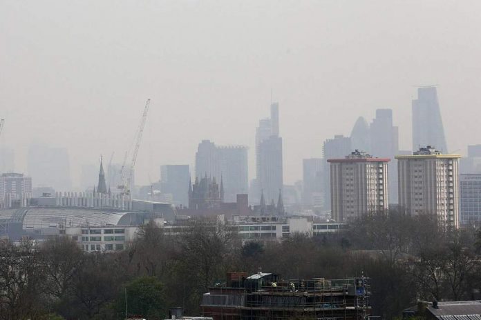 Uk air pollution: High alert issued as Sadiq Khan warns of 'air quality crisis'