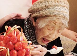116-year-old woman honored as world’s oldest person (Photo) 116-year-old woman honored as world's oldest person (Photo)