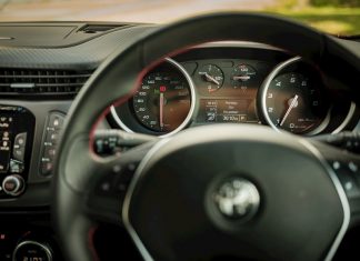 EU car speed limits: (ISA) black boxes will use GPS to work EU car speed limits: (ISA) black boxes will use GPS to work