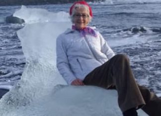 Grandma swept out to sea in Iceland while posing for photo (Watch) Grandma swept out to sea in Iceland while posing for photo (Watch)
