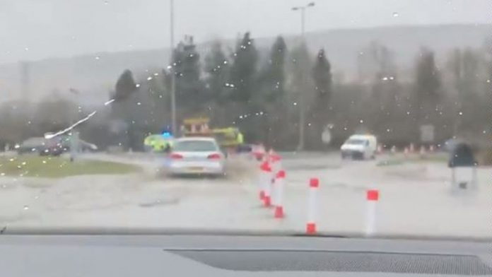 Storm Freya latest: M4 motorway was closed