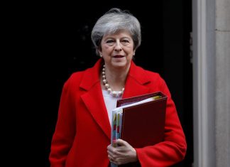 Theresa May promises 1.6 billion pound fund for Brexit-backing towns Theresa May promises 1.6 billion pound fund for Brexit-backing towns