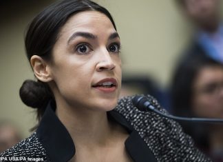 Alexandria Ocasio-Cortez Invited to Speak at England’s Glastonbury, Report Alexandria Ocasio-Cortez Invited to Speak at England's Glastonbury, Report