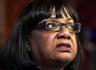 Diane Abbott ‘sorry’ for drinking on train, Report Diane Abbott 'sorry' for drinking on train, Report