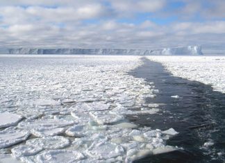 Early Warning Signs of Global Warming: Glaciers Melting Early Warning Signs of Global Warming: Glaciers Melting