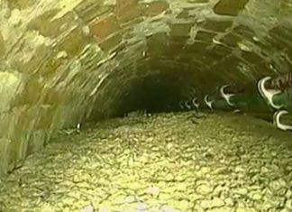 London sewer blocked by 105-tonne ‘concreteberg’ (Photo) London sewer blocked by 105-tonne 'concreteberg' (Photo)
