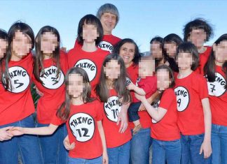 Turpin ‘House of Horrors’ 911 Call: ‘We Live in Filth’ (Report) Turpin 'House of Horrors' 911 Call: 'We Live in Filth' (Report)