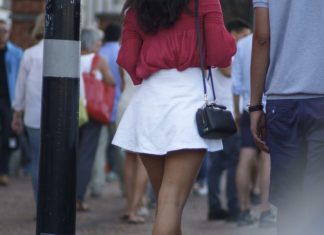 Upskirting is now a crime in England and Wales, Report Upskirting is now a crime in England and Wales, Report