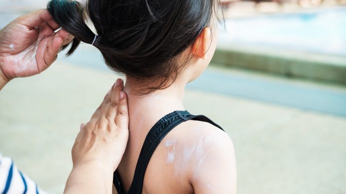Sunscreen Found in Bloodstream After One Day, says new research
