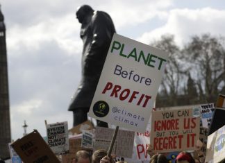 UK Britain should strengthen climate goal to net zero emissions by 2050 UK Britain should strengthen climate goal to net zero emissions by 2050