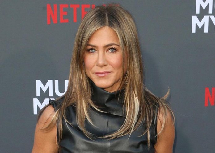 Jennifer Aniston had to shed 30 pounds to win Friends role, Report