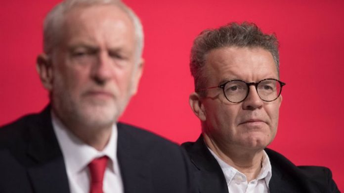 Labour's Tom Watson calls for new Brexit referendum
