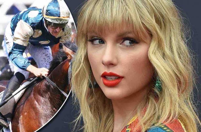 Taylor Swift slammed by animal rights activists, Report