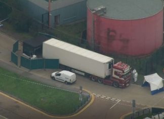 39 Found Dead in Truck in Essex lorry sparking 39 Found Dead in Truck in Essex lorry sparking