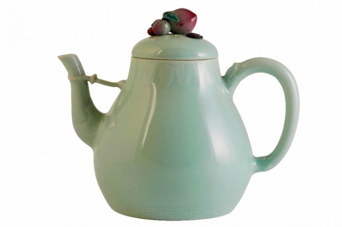 China teapot sells for whooping £1million, Report