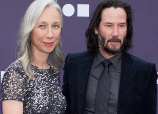 Keanu Reeves Goes Public With First Girlfriend (Photo) Keanu Reeves Goes Public With First Girlfriend (Photo)