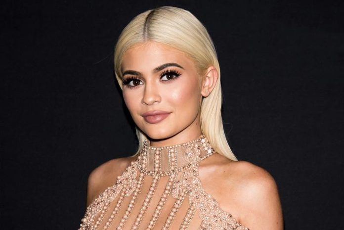 Kylie Jenner Sells $600 Million Stake in cosmetics startup