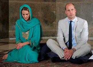 Pakistan train fire: Kate Middleton and Prince William send condolences Pakistan train fire: Kate Middleton and Prince William send condolences