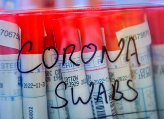 Coronavirus UK Update: Death toll passes 100 after another 33 people die Coronavirus UK Update: Death toll passes 100 after another 33 people die