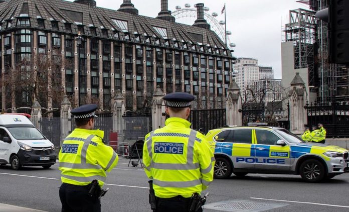 UK lockdown latest: Boris Johnson issues lockdown warning