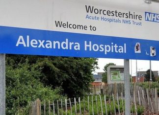 Coronavirus UK Update: NHS nurse dies at 52 while self-isolating Coronavirus UK Update: NHS nurse dies at 52 while self-isolating