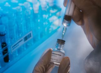 Coronavirus Updates: UK reports record daily total of 33,470 COVID-19 cases Coronavirus Updates: UK reports record daily total of 33,470 COVID-19 cases