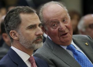 King Juan Carlos ‘flew to UAE’ as he went into exile King Juan Carlos 'flew to UAE' as he went into exile