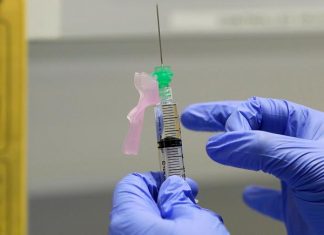 Coronavirus UK Updates: Allergic reactions to vaccine ‘very rare’ Coronavirus UK Updates: Allergic reactions to vaccine 'very rare'