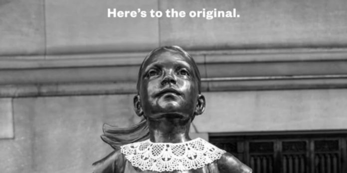 Fearless Girl statue gets lace collar to honour Supreme Court judge Ruth Bader Ginsburg (Picture)