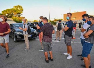 Coronavirus UK updates: Stay in accomodation, Scottish students urged Coronavirus UK Updates: No final decisions on Scotland lockdown says Nicola Sturgeon