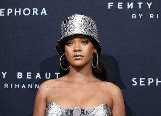 Rihanna injured in electric scooter accident, Report Rihanna injured in electric scooter accident, Report