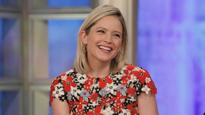 Sara Haines returns to co-host 'The View', Report
