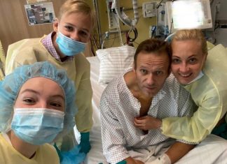 EU agrees on new Russia sanctions for Navalny poisoning, Report EU agrees on new Russia sanctions for Navalny poisoning, Report