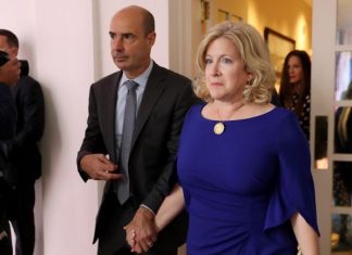 Eugene Scalia’s wife tests positive for coronavirus, Report Eugene Scalia's wife tests positive for coronavirus, Report