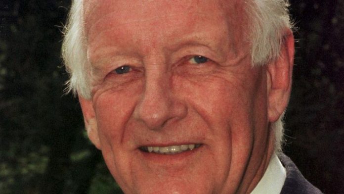 Former Grandstand presenter Frank Bough dies at 87