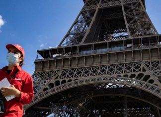 France hits record 52010 daily coronavirus cases France hits record 52010 daily coronavirus cases