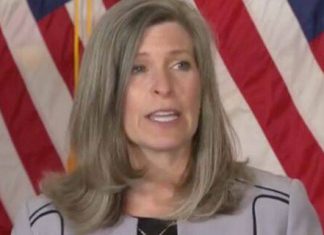 US Election Results 2020 LIVE: Iowa Republican Sen. Joni Ernst holds off challenger US Election Results 2020 LIVE: Iowa Republican Sen. Joni Ernst holds off challenger