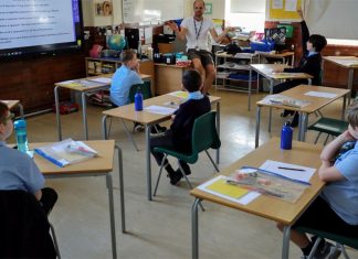 Coronavirus UK Updates: Doubts cast over the ability of schools to roll out mass testing Coronavirus UK Updates: Doubts cast over the ability of schools to roll out mass testing