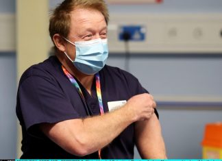 Coronavirus UK Updates: Do not call for vaccine like viral star Coronavirus UK Updates: Do not call for vaccine like viral star