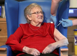 Coronavirus UK Updates: Vaccine rollout may be delayed as IT system ‘failing constantly’ Coronavirus UK Updates: Vaccine rollout may be delayed as IT system 'failing constantly'