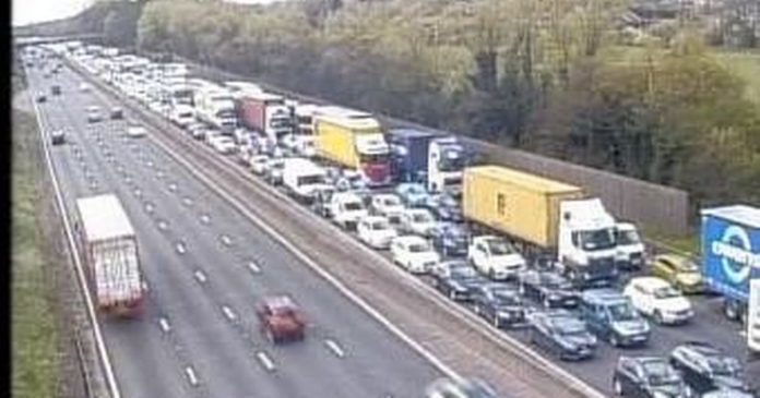 Six miles of congestion after multi-vehicle crash on M6, Report