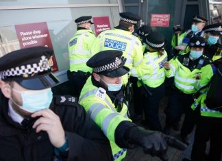 Coronavirus UK Updates: Ending lockdown in February would be a ‘disaster’, Sage scientist warns Coronavirus UK Updates: Ending lockdown in February would be a 'disaster', Sage scientist warns