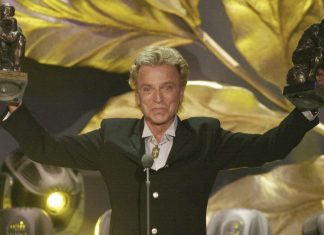 Siegfried Fischbacher of Las Vegas act Siegfried & Roy dies aged 81 Siegfried Fischbacher of Las Vegas act Siegfried & Roy dies aged 81