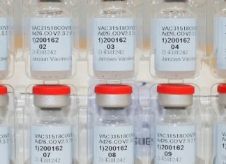 Johnson and Johnson’s single-dose COVID-19 vaccine safe, FDA says Johnson and Johnson’s single-dose COVID-19 vaccine safe, FDA says