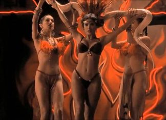 Salma Hayek forced to overcome snake fear, Report Salma Hayek forced to overcome snake fear, Report