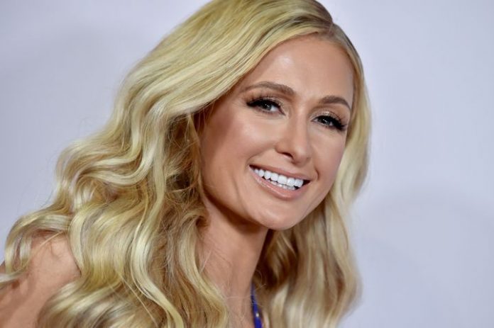 Star Paris Hilton and Carter Reum Are Engaged
