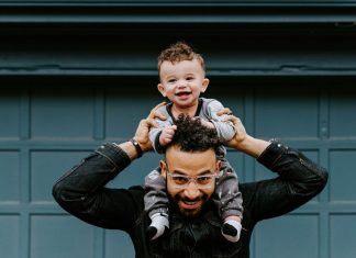 Study: Babies prefer baby talk, whether they’re learning one language or two Study: Babies prefer baby talk, whether they’re learning one language or two