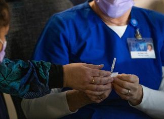 APH Expands Online Scheduling and Pilots Vaccine Clinic Without Appointments APH Expands Online Scheduling and Pilots Vaccine Clinic Without Appointments