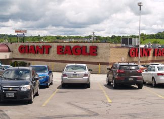 Giant Eagle: pharmacy no longer requiring appointments to receive the COVID-19 vaccine Giant Eagle: pharmacy no longer requiring appointments to receive the COVID-19 vaccine